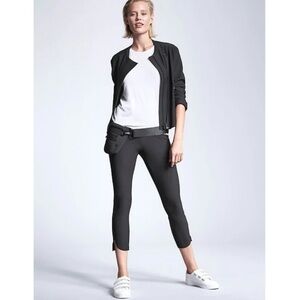Athleta Stellar Crop Black Pants Leggings Sz M